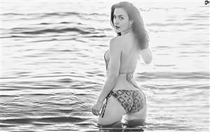 Elli AvrRam